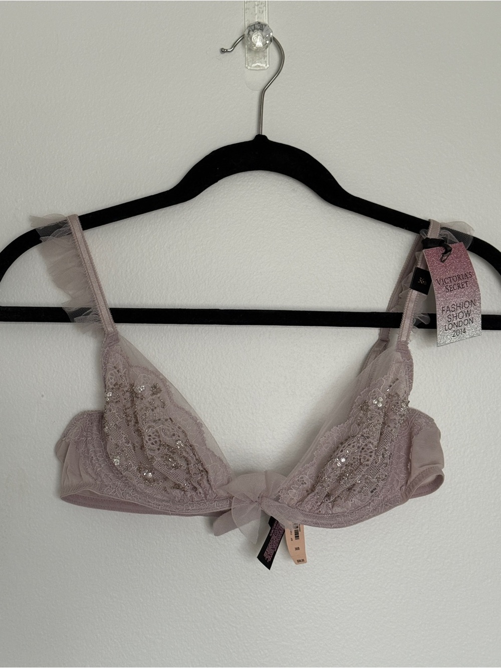 Victoria's Secret Fashion Show 2014 Lace Bralette
